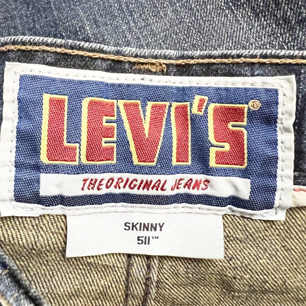 Levis mens Skinny 511 cut off denim jean shorts size 30